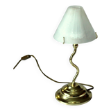 Lampe de table décorative en laiton et verre laiteux, vintage