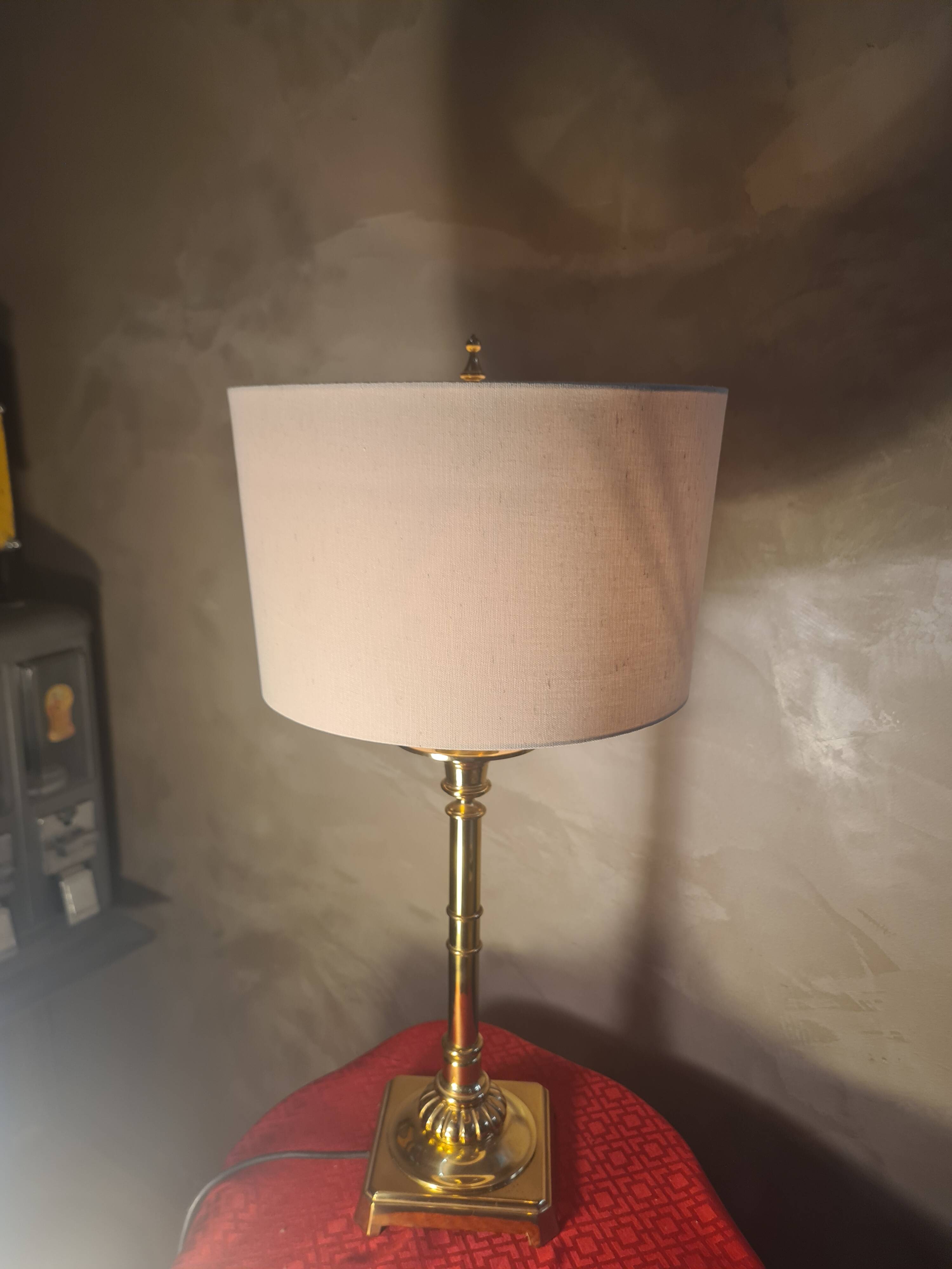 large 1970s luxury solid brass living room lamp with new linen shade 68x35