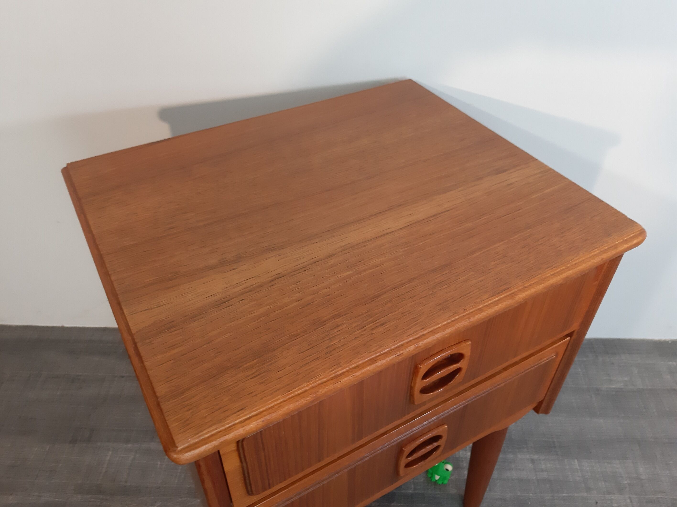 Danish beside tables in teck 2 drawers, scandinavian 1960