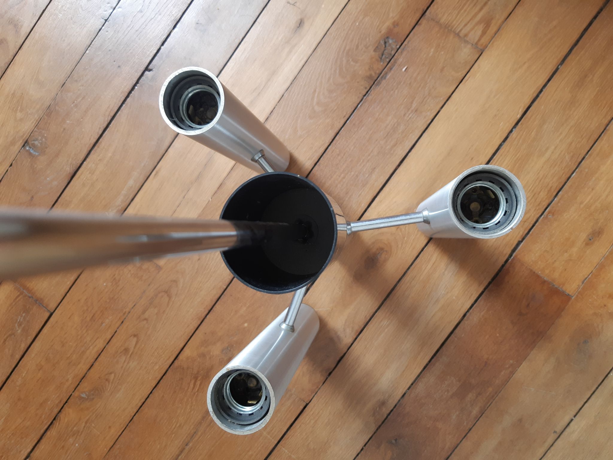 Suspension chrome vintage