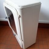 Medicine cabinet of the 40s in sheet metal