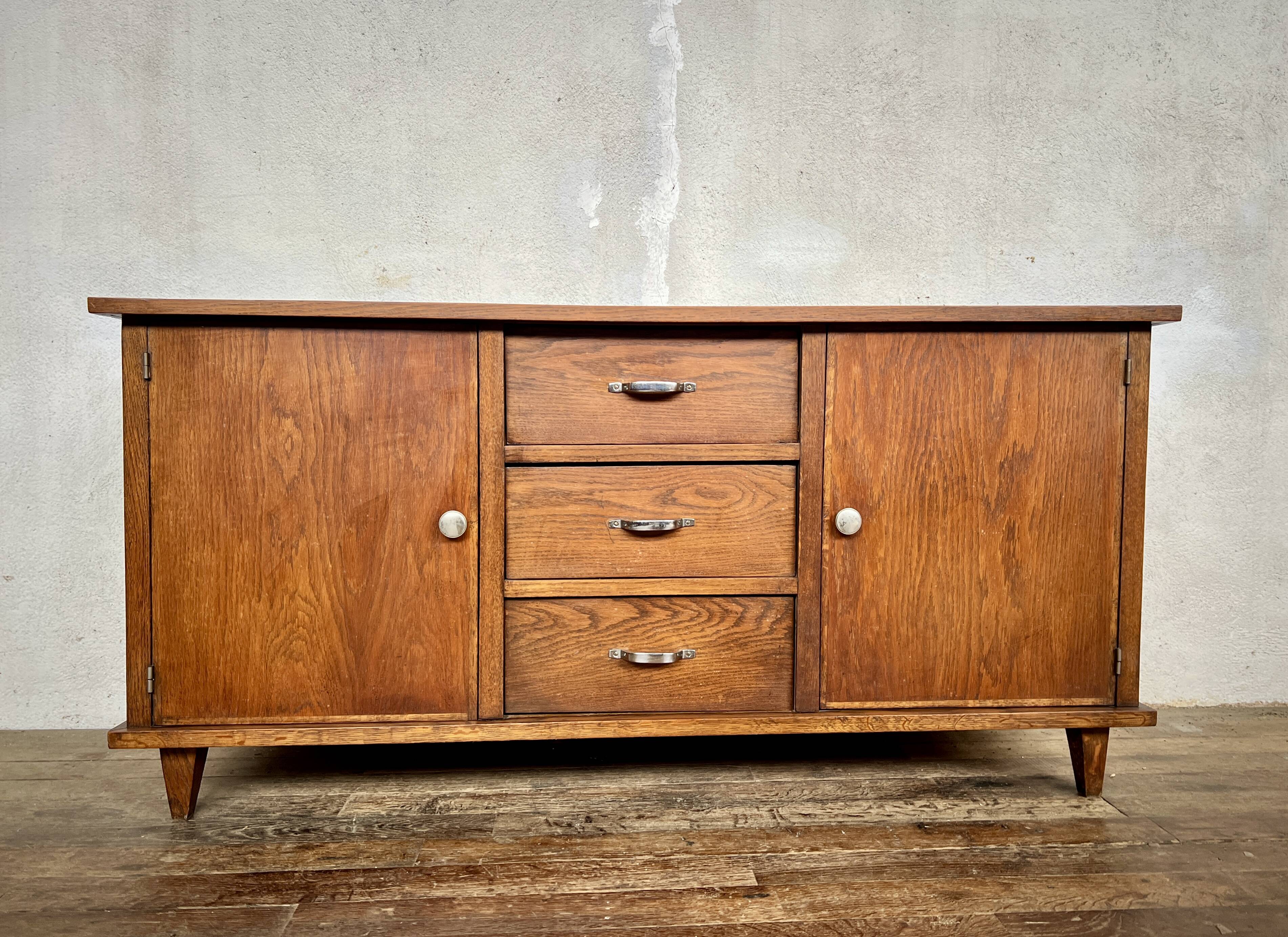 Vintage oak sideboard / TV cabinet