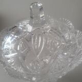 Glass or crystal standing candy maker