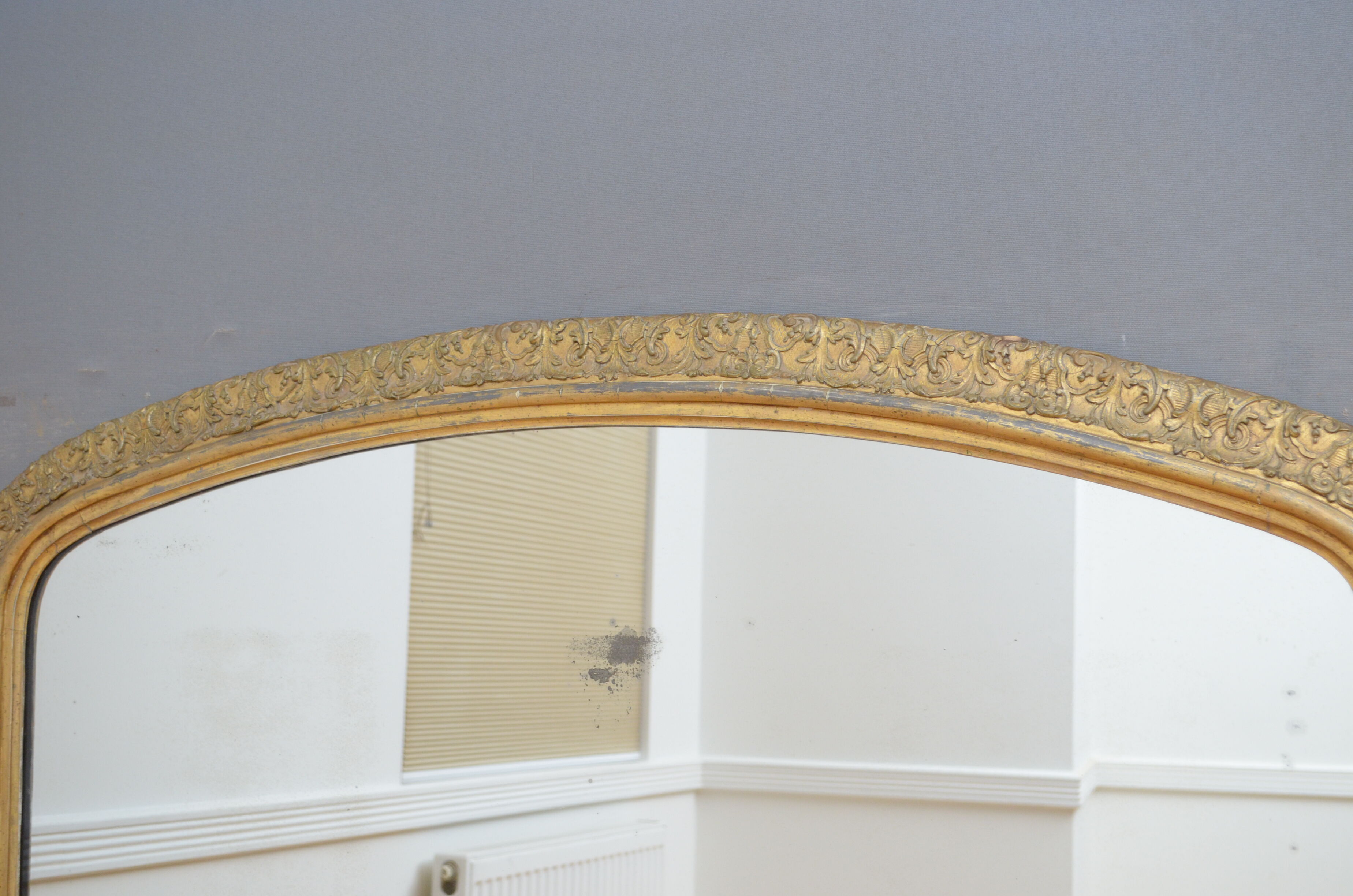 Early victorian giltwood wall mirror