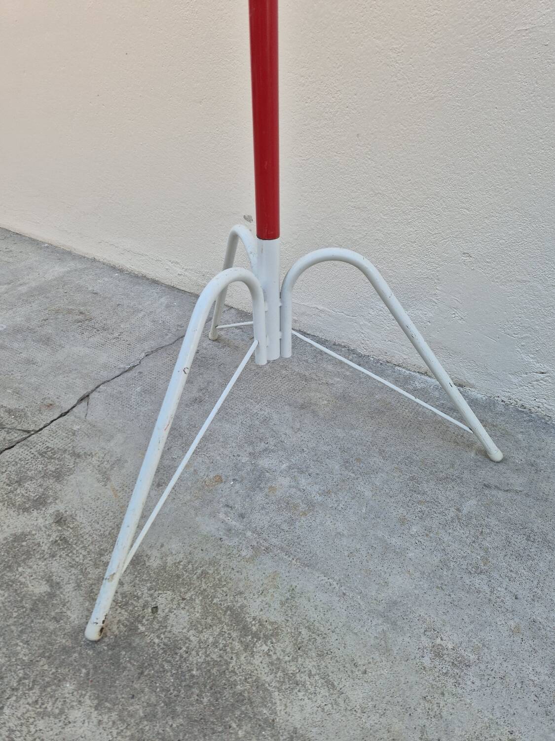 Vintage 1970s parrot coat rack with balls