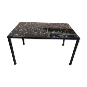 Ceramic coffee table
