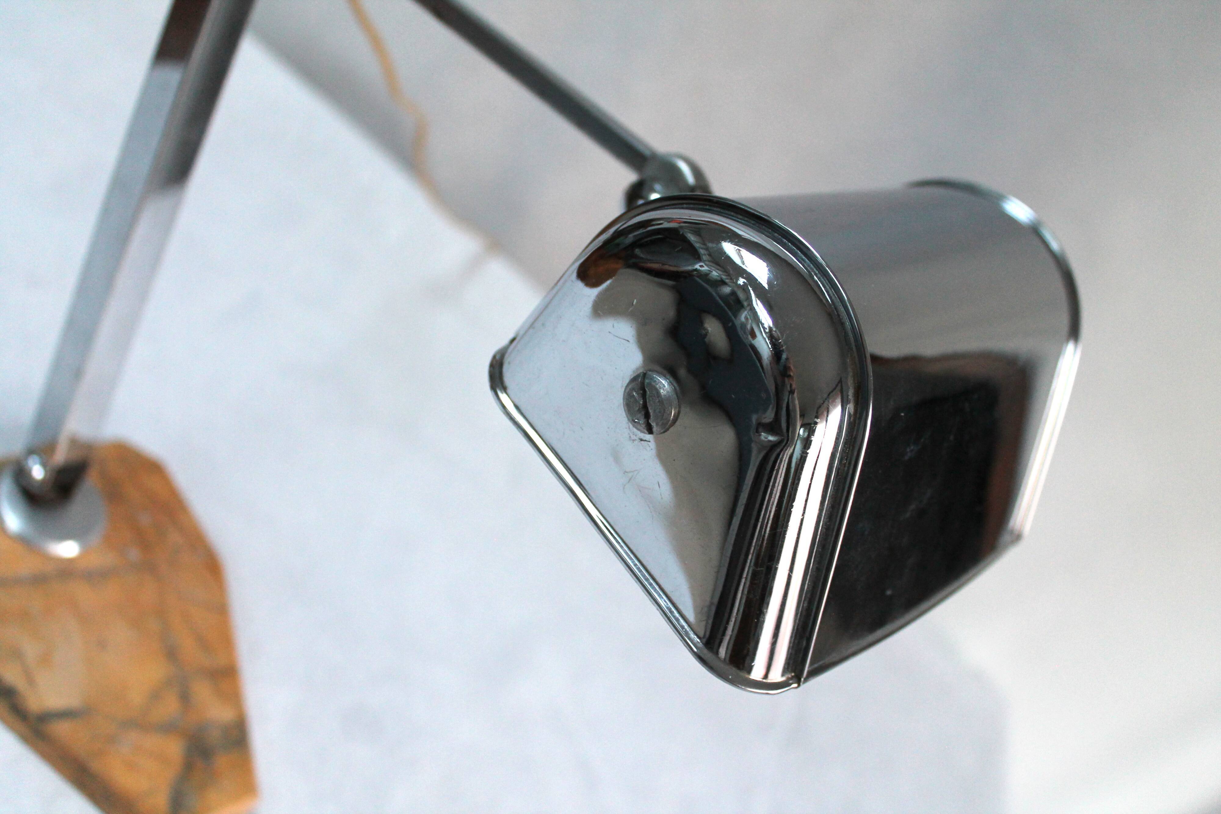 Marble pedestal desk lamp