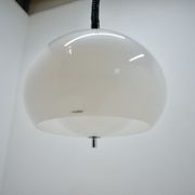 Suspension Meblo du milieu du siècle, Design Harvey Guzzini, Italie, années 1970
