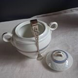 Teapot, sugar bowl, milk jug, jam jar.