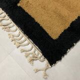 Handmade Berber rug 250cm x 150cm