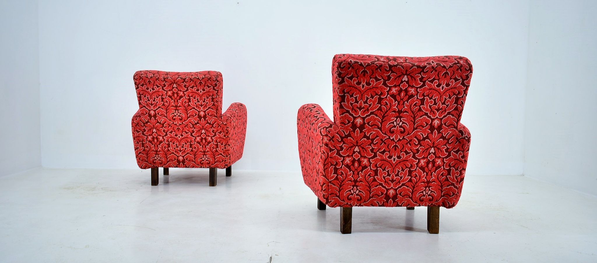 Art Deco armchairs H-283 by Jindřich Halabala, 1949s