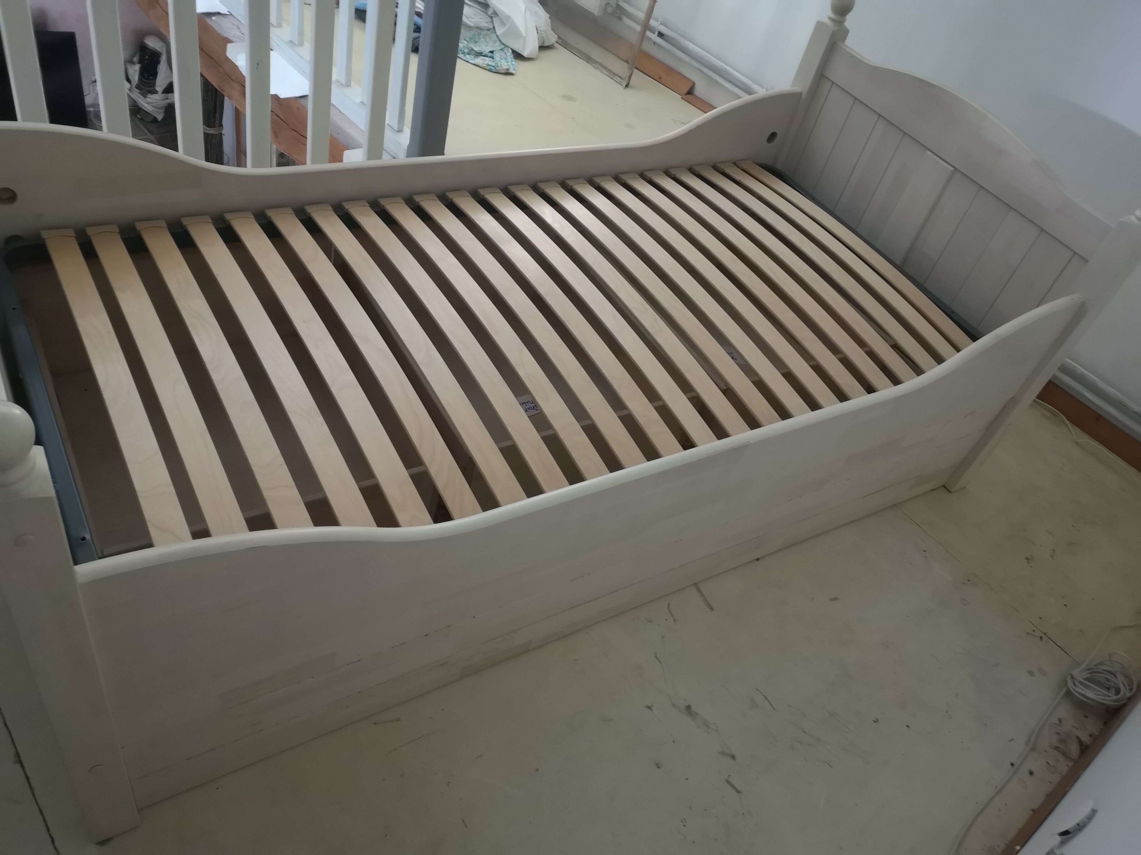 Child bed solid wood white cerusé