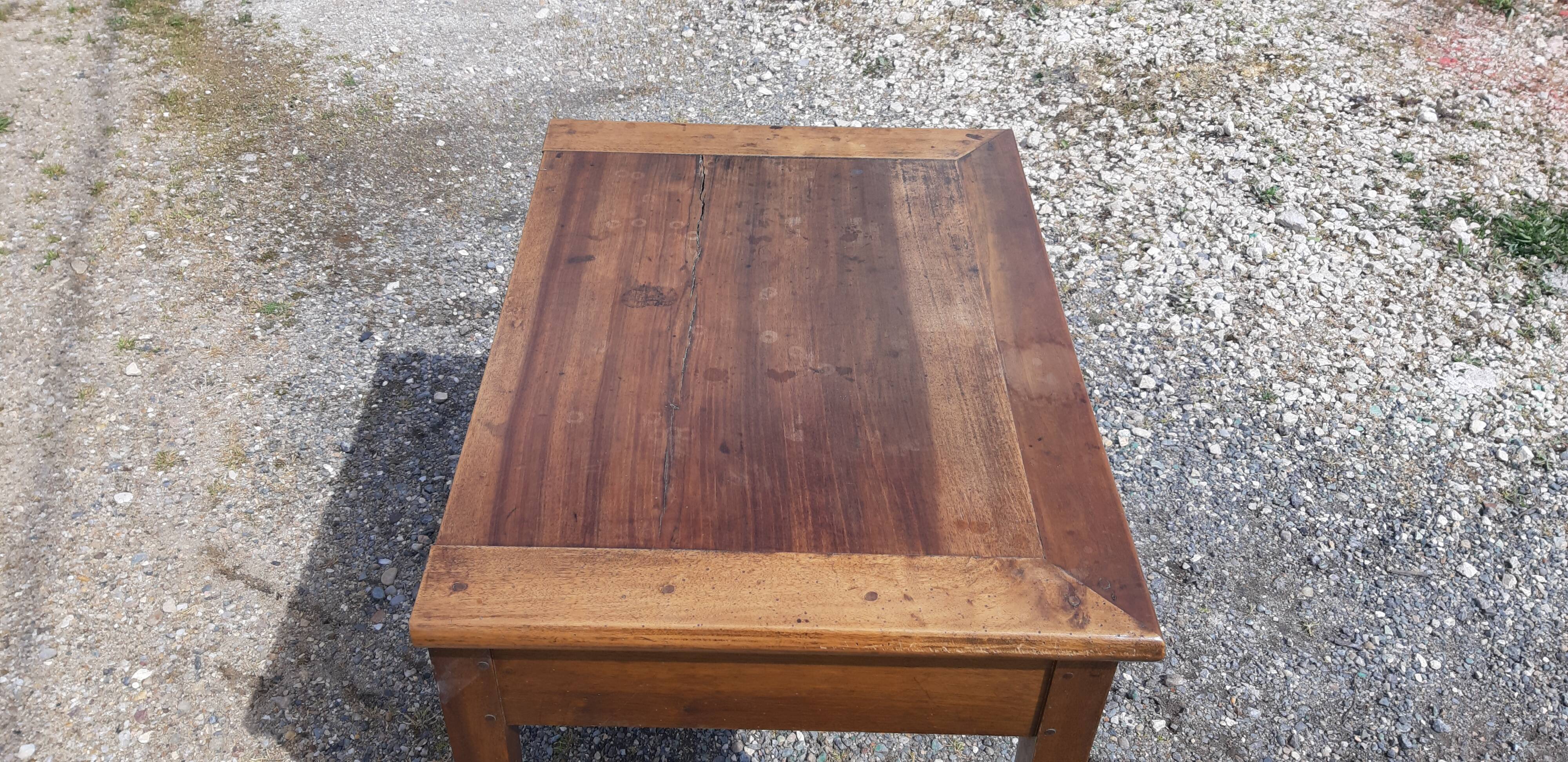 Writing table Walnut 19 eme
