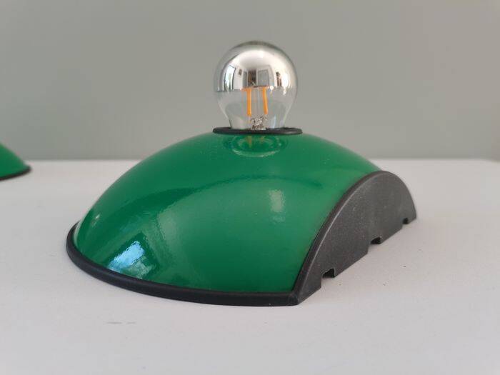 Italian design wall lamp t. cimini for lumina - "emi"