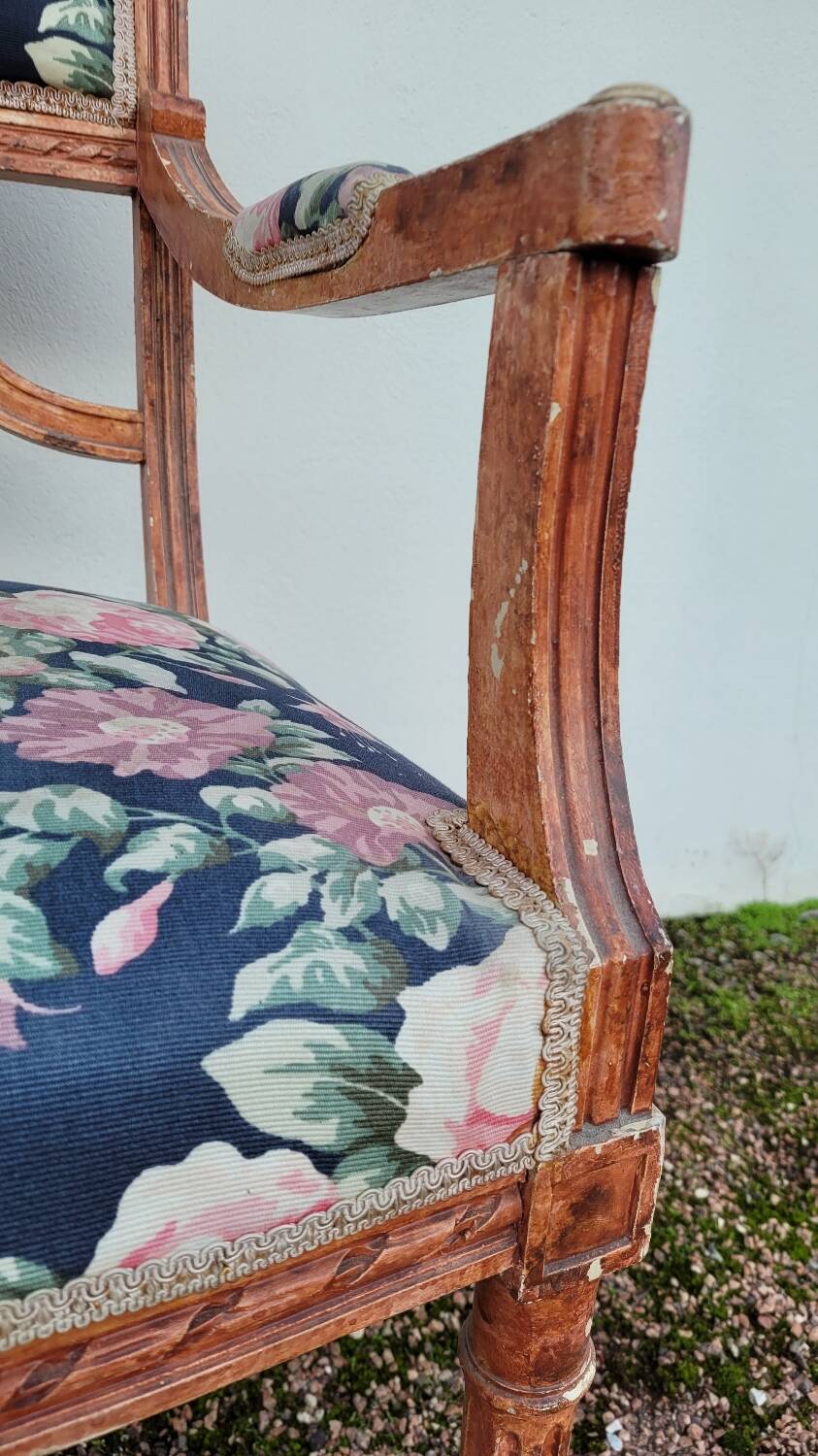 Antique Louis Xvi style armchair 1900s Fleuris fabrics