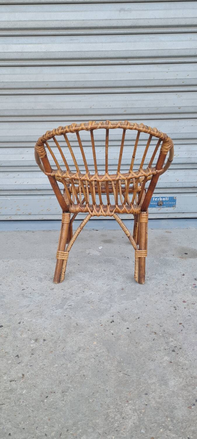 Rattan shell armchair