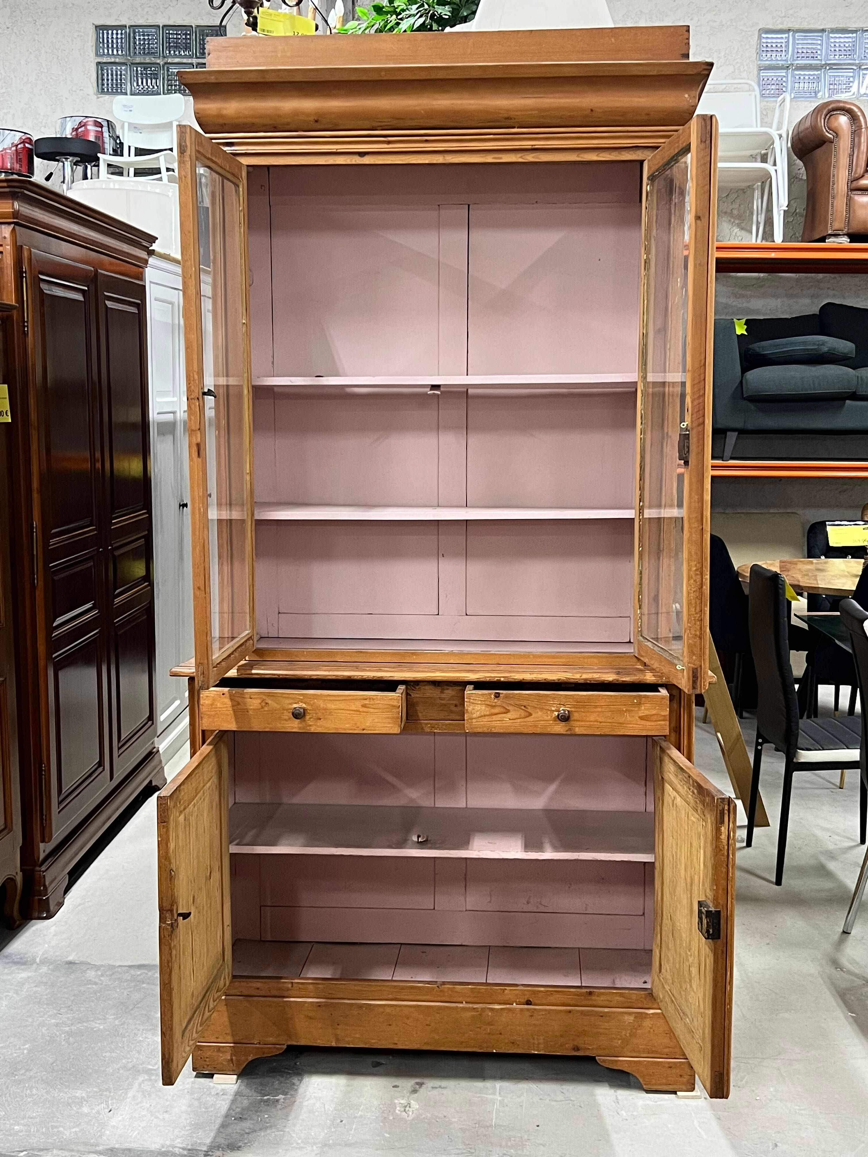 Library 2 bodies of Louis Philippe period