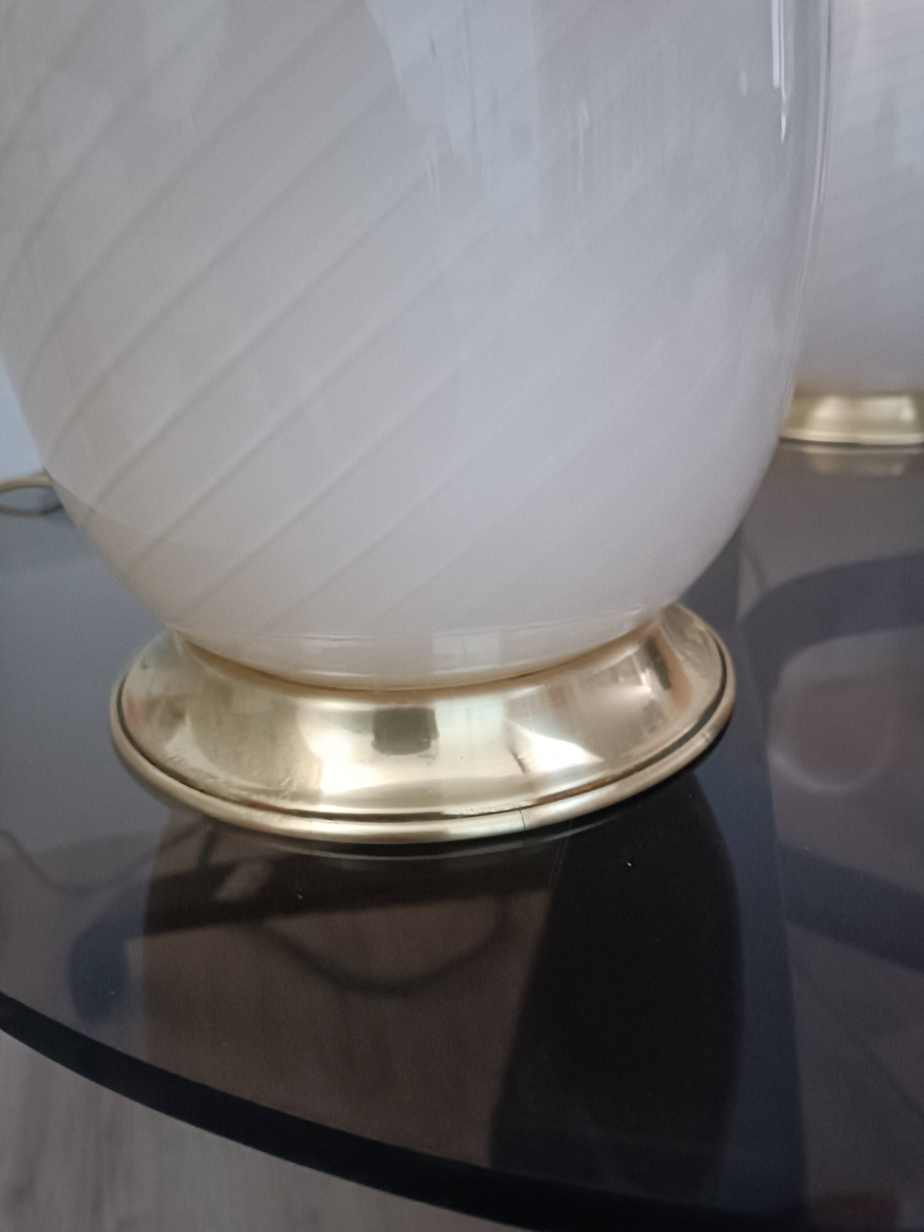 Pair of Eggs lamps, Murano glass, 1970s