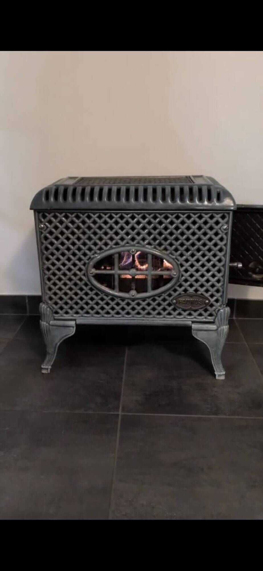 Antique enamelled cast iron stove "Faunus" – renovated