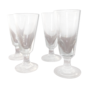 suite de 4 verres à