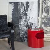Side table, red bedside table Artemide Giano Giano by Emma Gismondi.