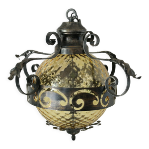 Lustre en fer forgé boule en verre