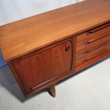 Stonehill Teak Scandinavian Line