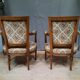 Paire de fauteuils de style Louis XVI