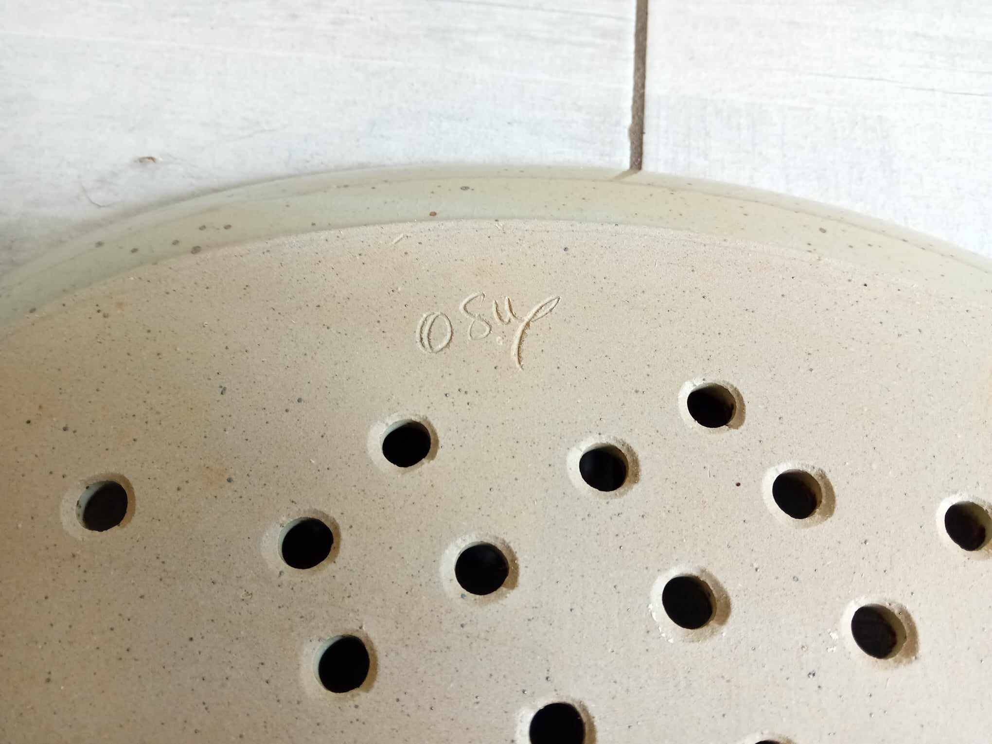 Asparagus dish in glazed stoneware signed osul