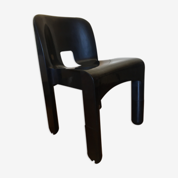 Universal Chair by Joe Colombo