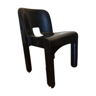 Universal Chair by Joe Colombo