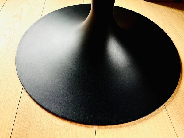 Table à manger sovet italia flûte pamika