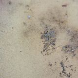 4 stoneware snail plates