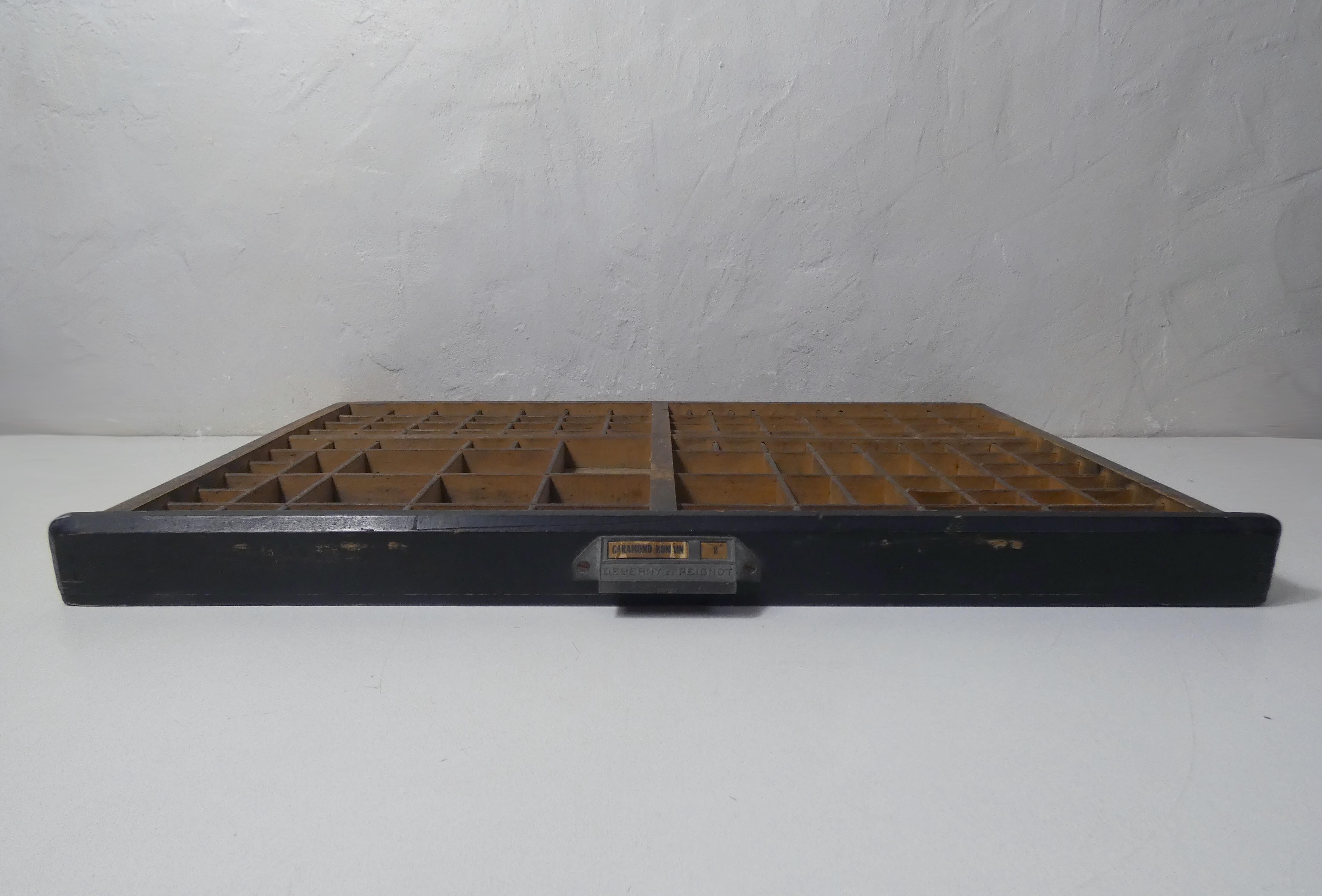 Printing locker shelf in trinkets