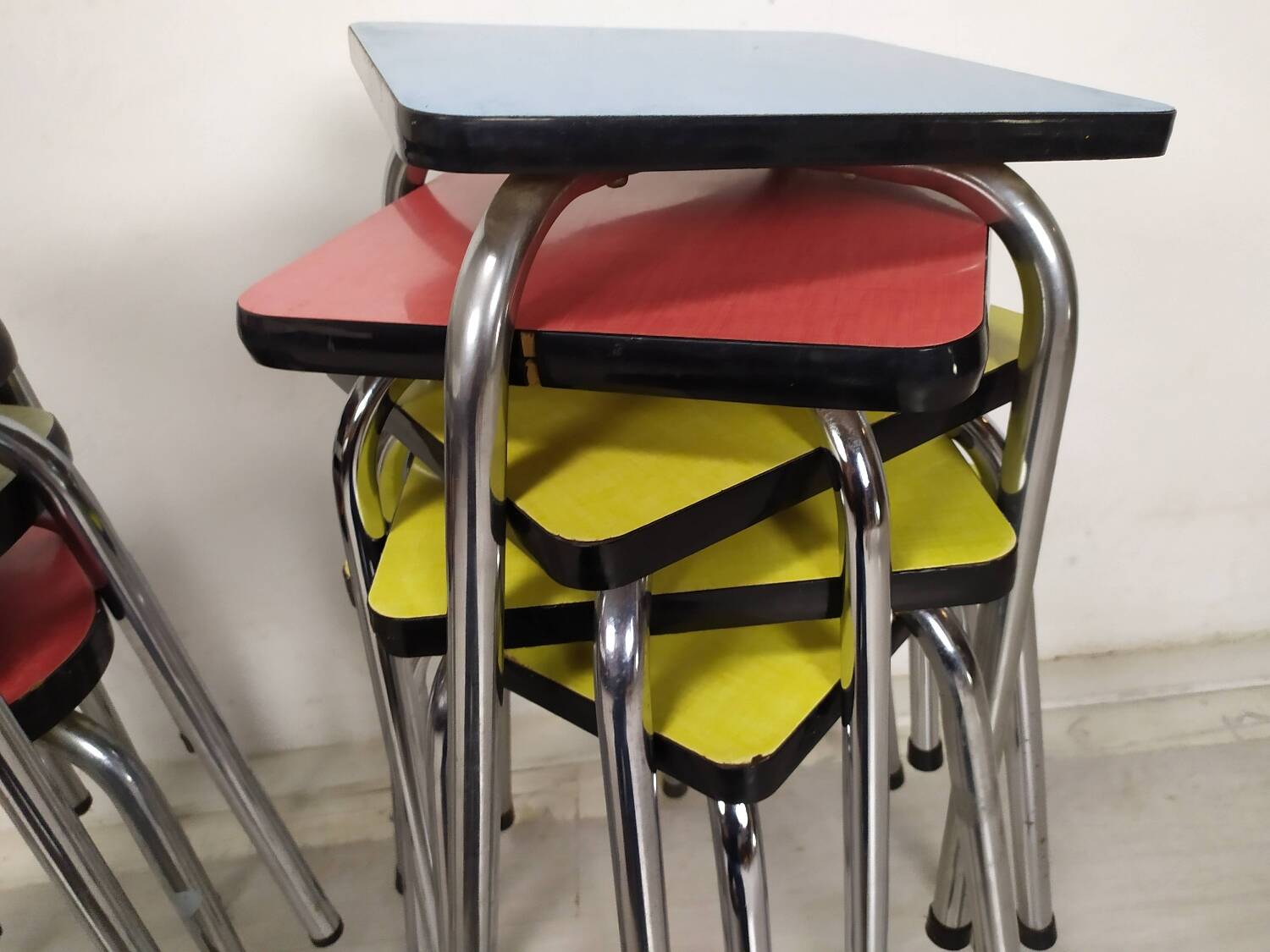 Lot of formica stools