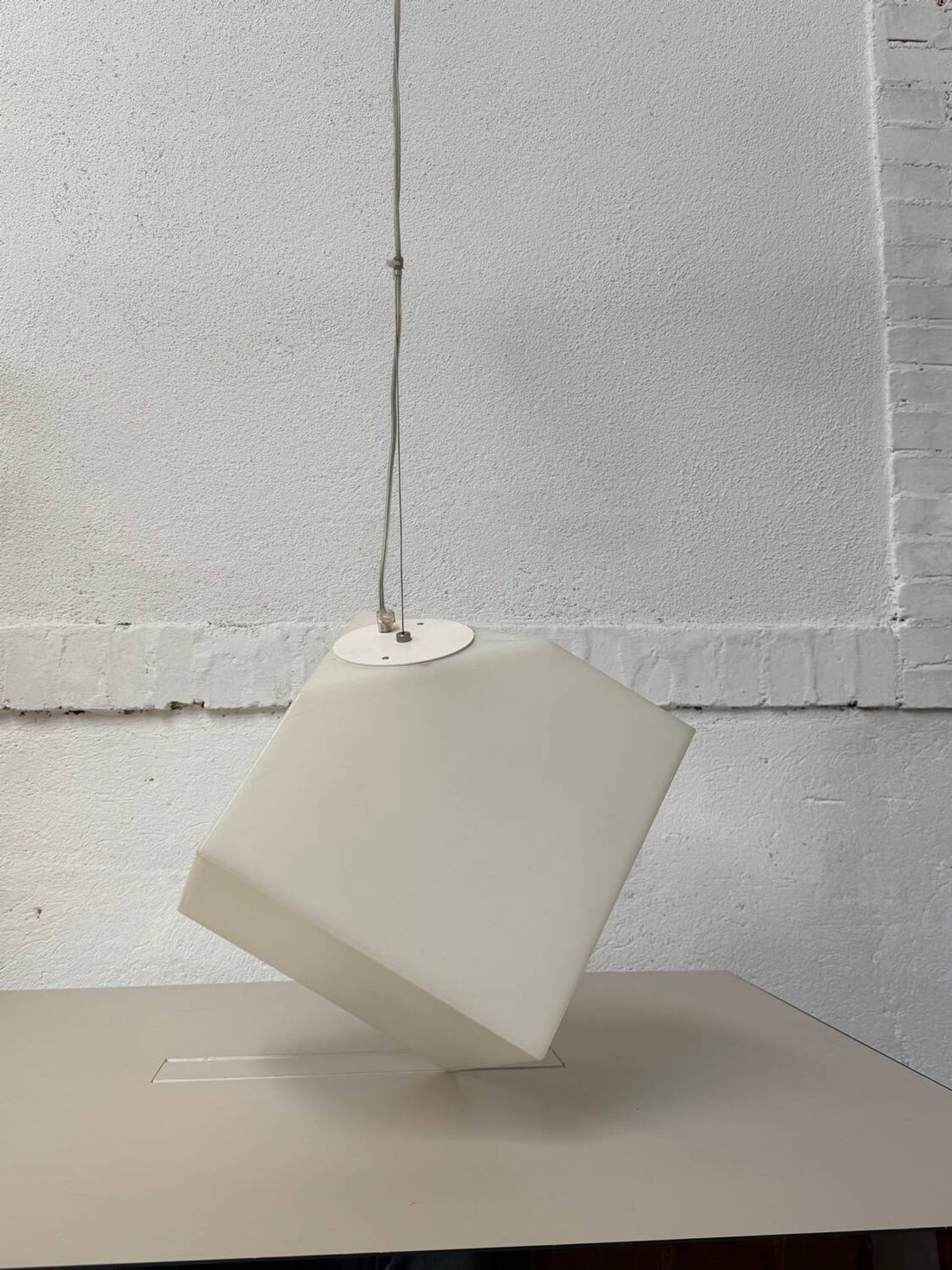 Suspension Artemide modèle Edge