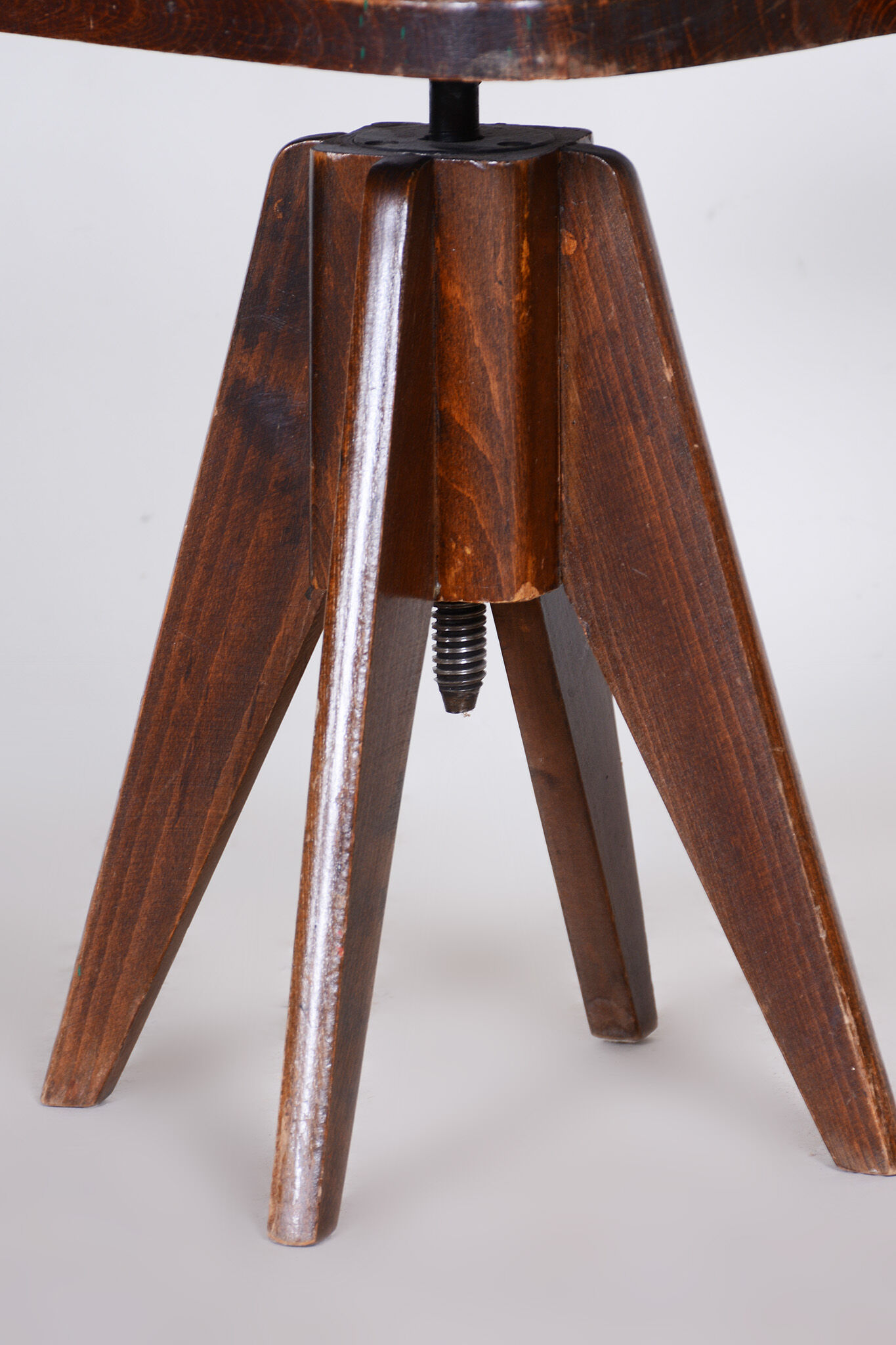 Brown mid-century beech swivel chair, 1960s