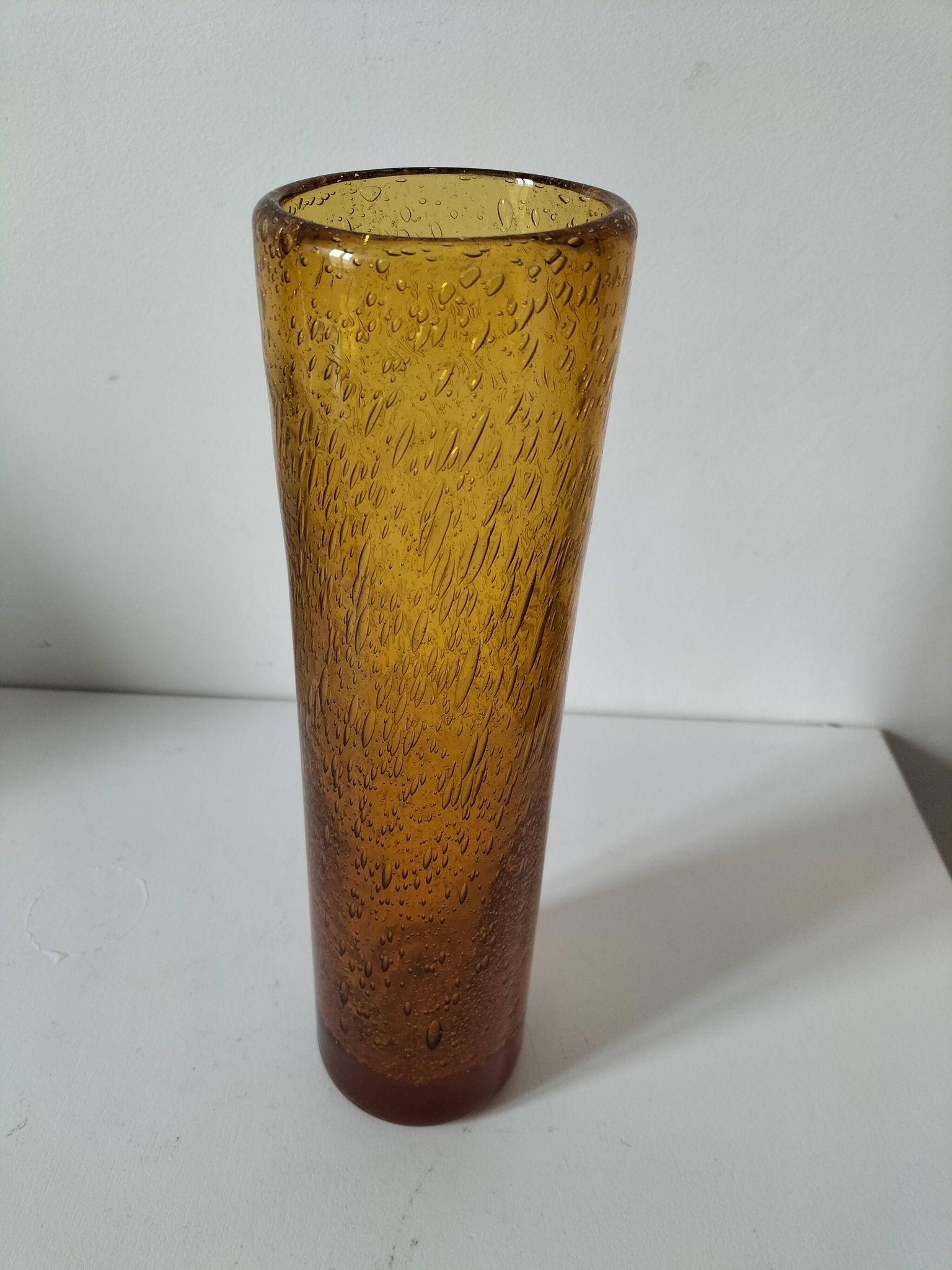 Grand vase bullé