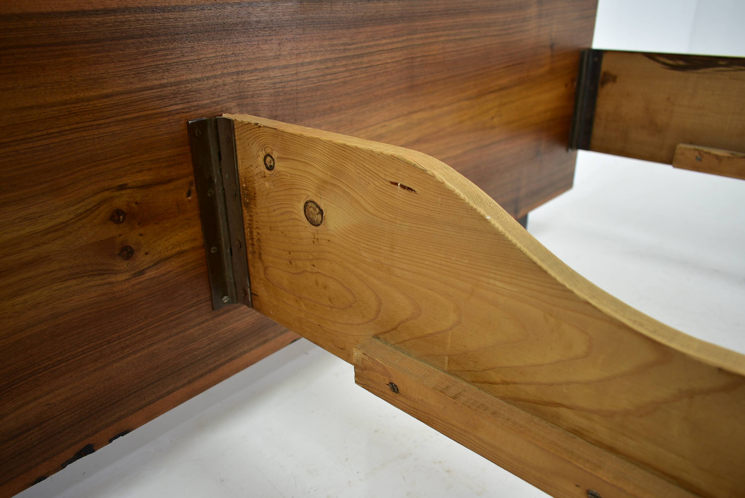 Art Deco double bed by Jindřich Halabala for Up Závody, 1945s