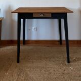 Table bureau vintage pieds fuseaux