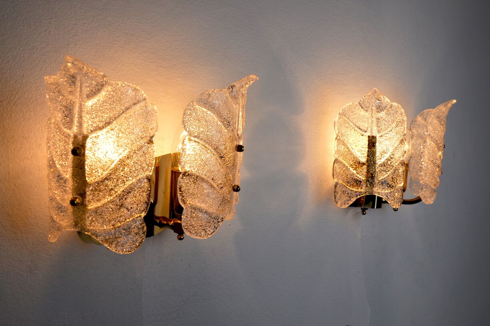Pair of wall lamps Murano Leaves, Italy, 1970