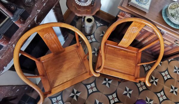 2 fauteuils de dignitaire chinois ancien en bois dit ''bonnet de lettré