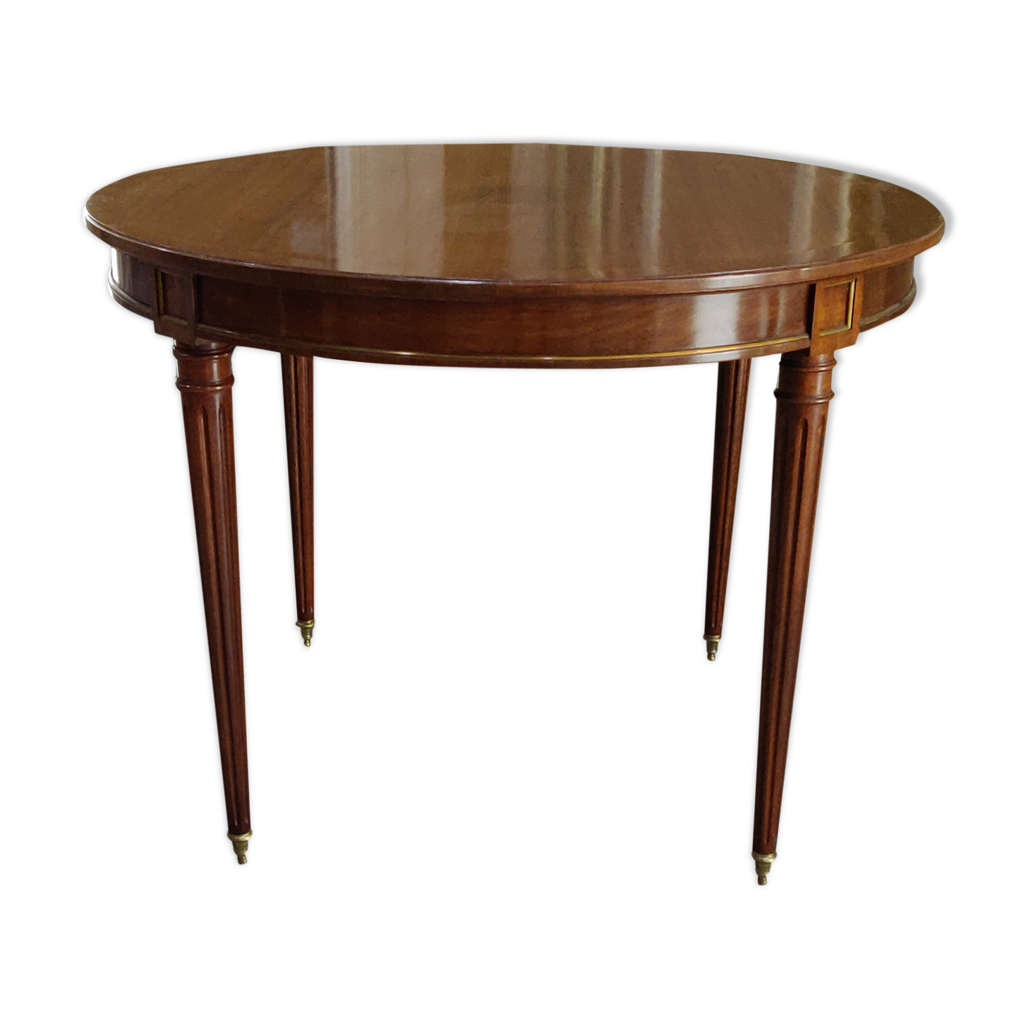 Louis XVI dining table in cherry and bronze