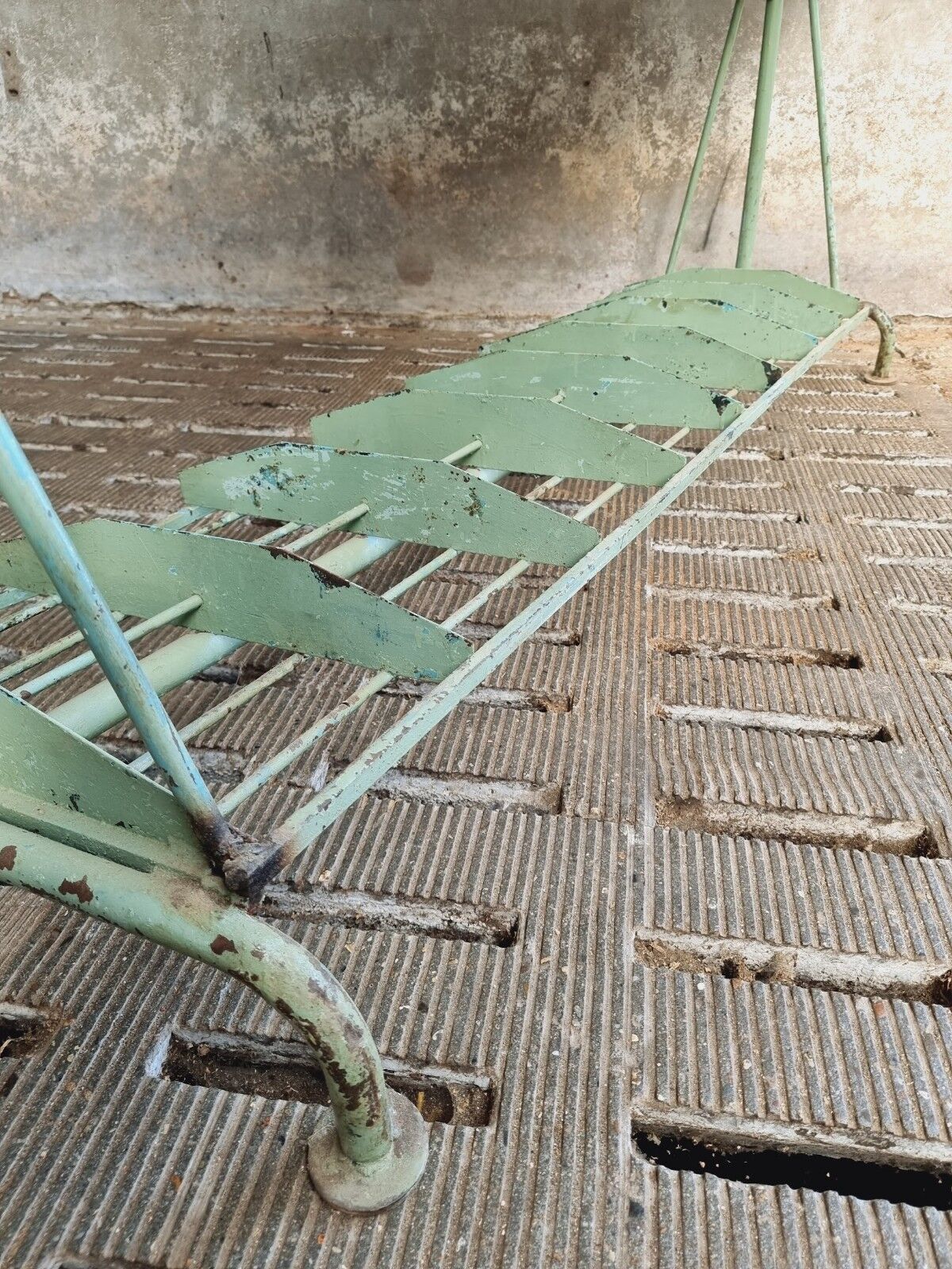 Porte-manteau industriel, porte-robe XXL vert