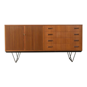 Sideboard, DeWe