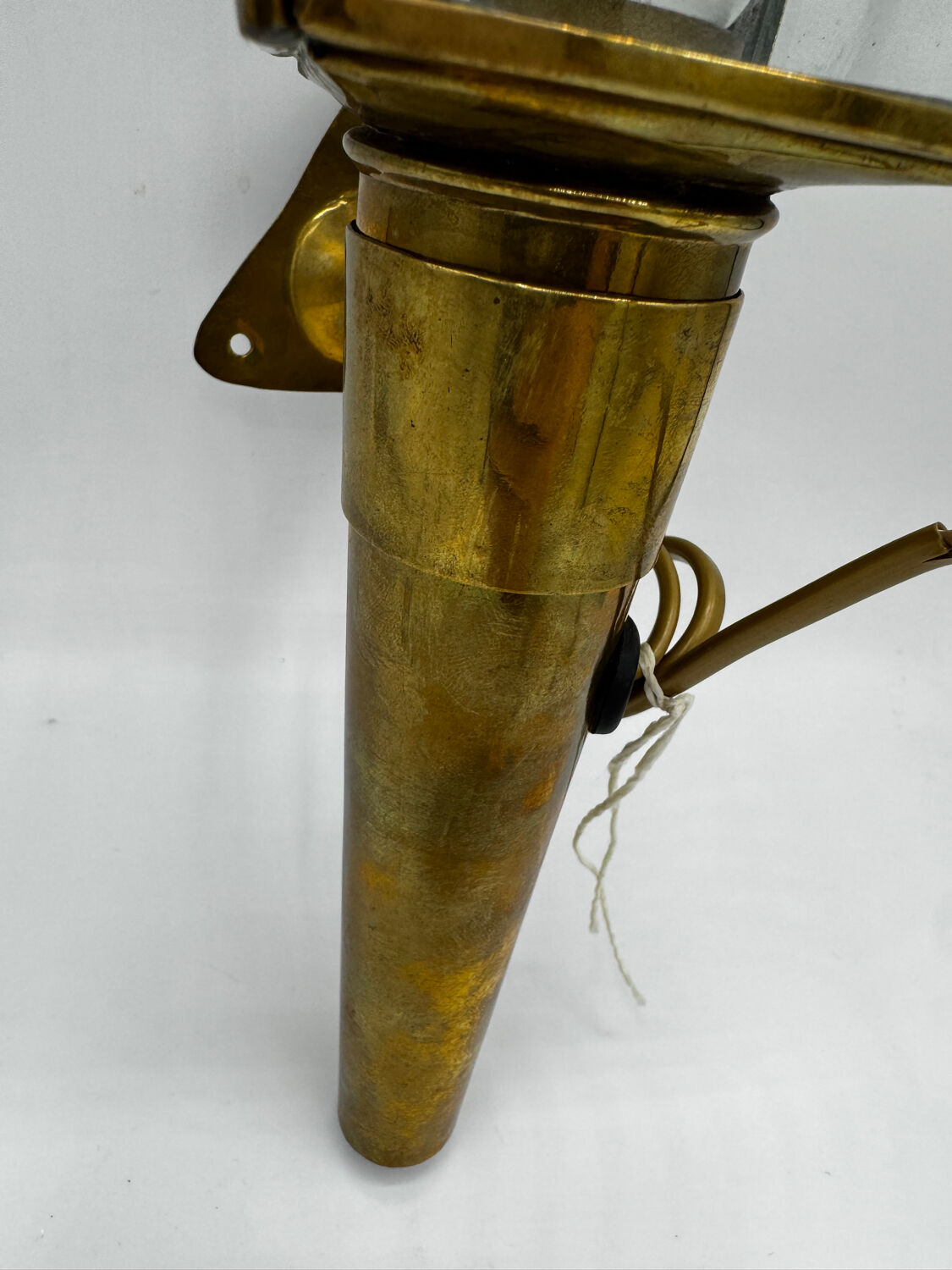 19th-century carriage lamp