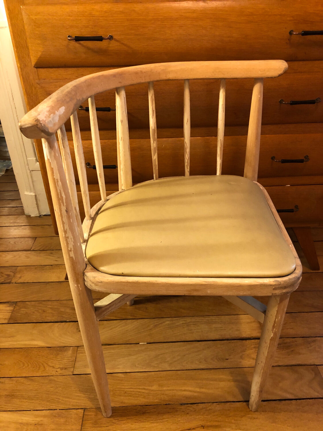 Corner chair