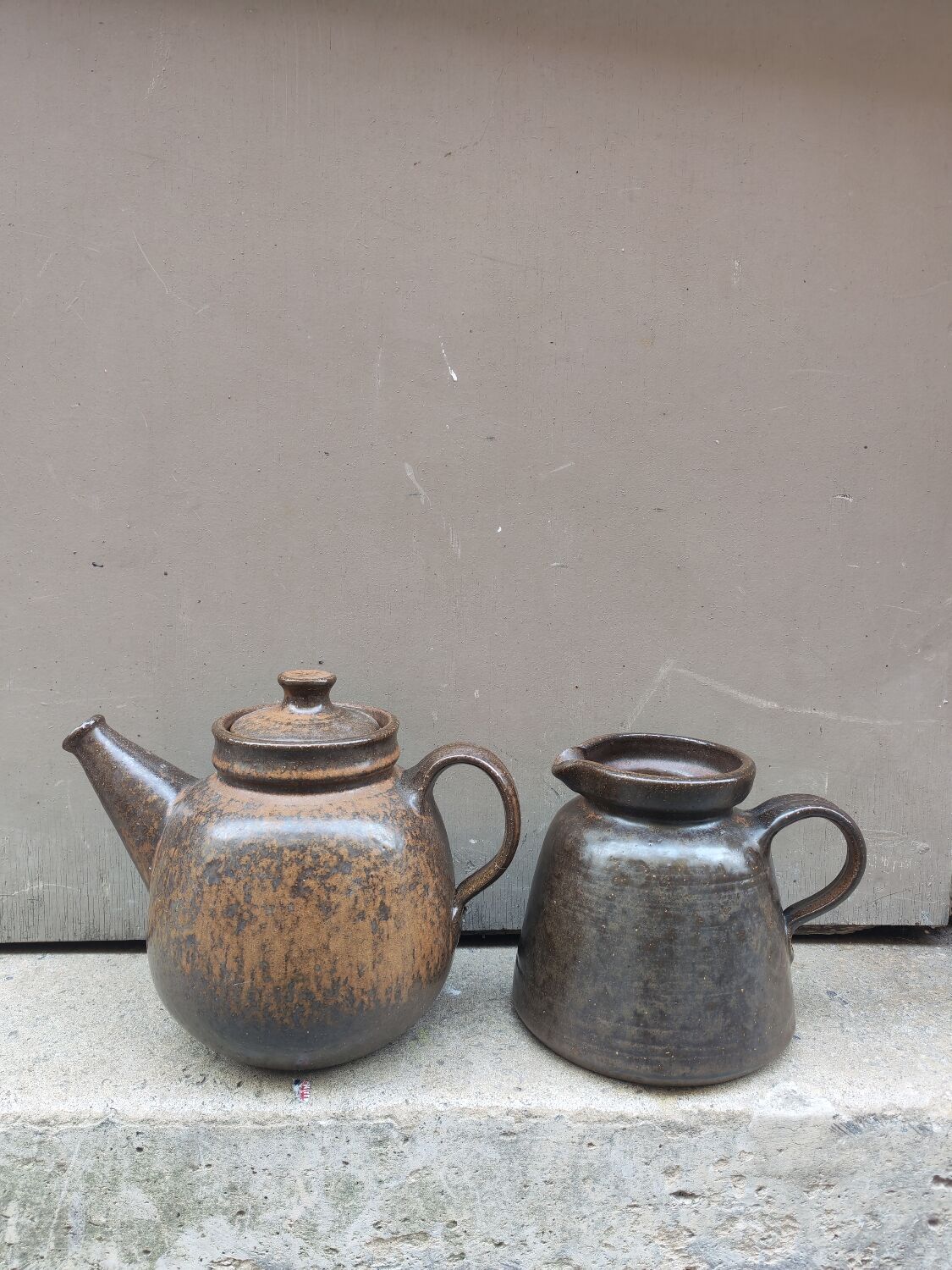 Teapot and jug by Rudi Stahl