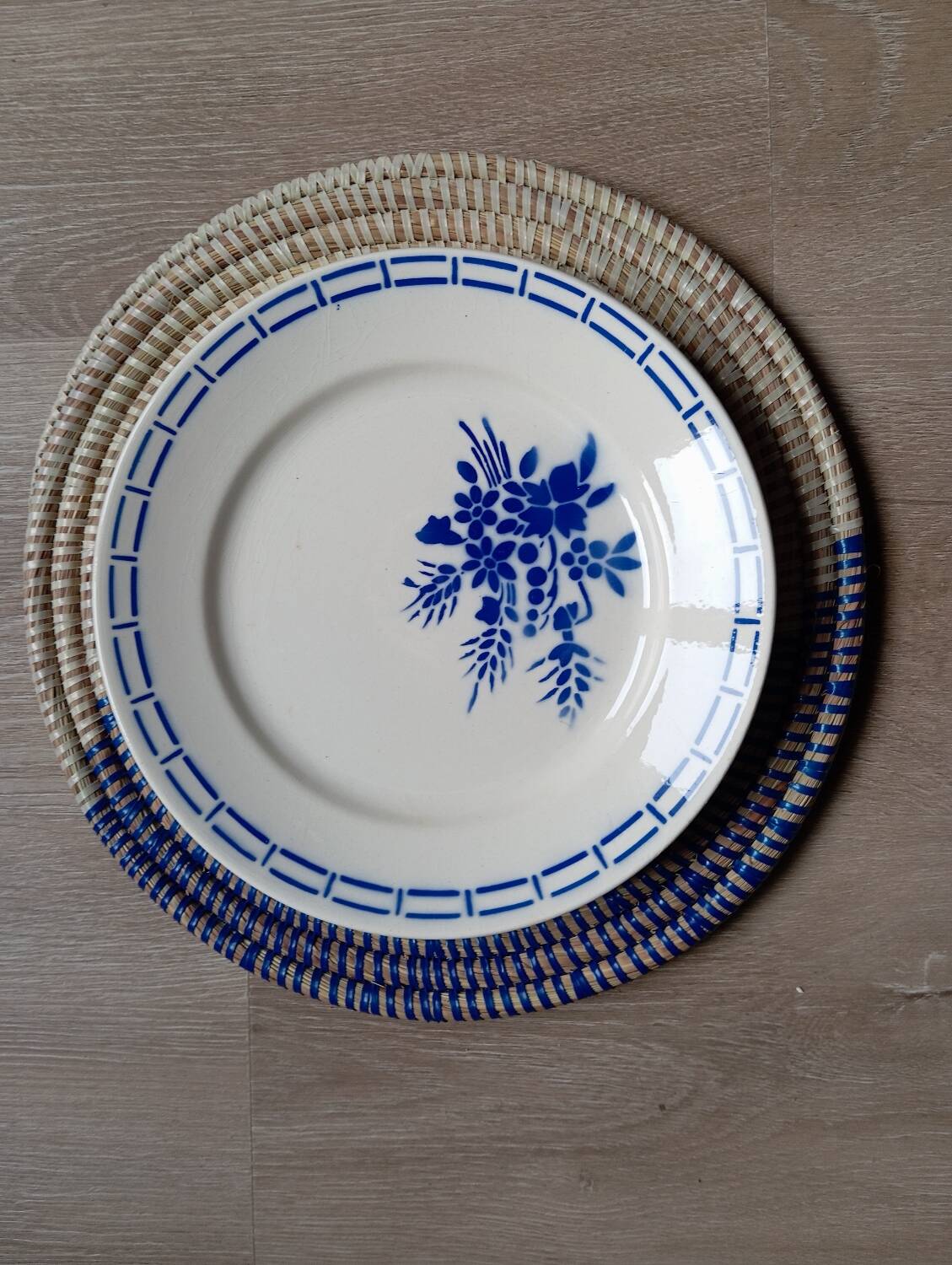 6 old plates 1920/30 Badonviller, blue decor
