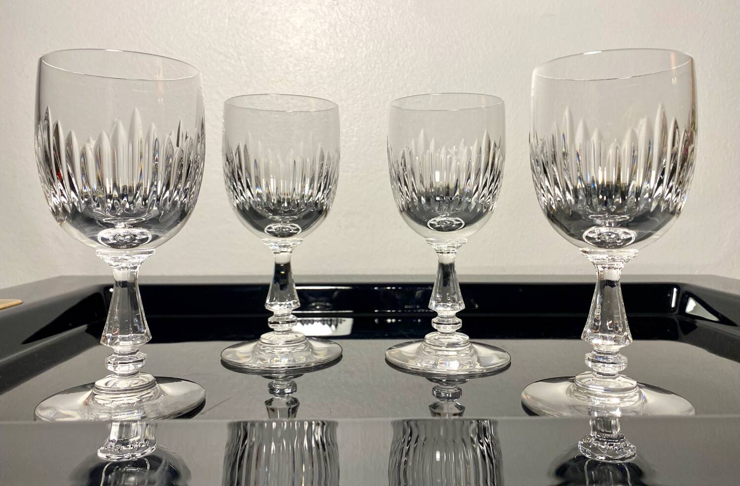 4 saint louis glasses